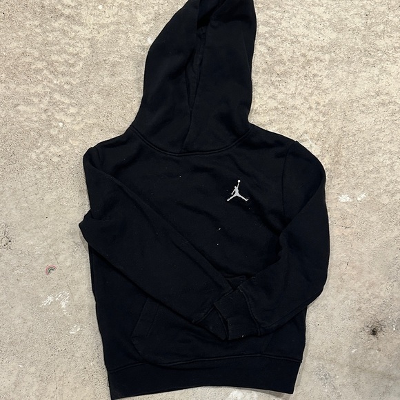 Jordan Kids Black Hoodie with White Emblem - Picture 1 of 6